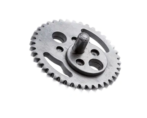 Koło zębate nożyc Husqvarna 323HE3/325HDA55, metaliczne, okrągłe, z wycięciami na zewnętrznej krawędzi. W widoku z boku, z centralną osią. Brak logo. Tło jednolite, ciemne, co podkreśla produkt.