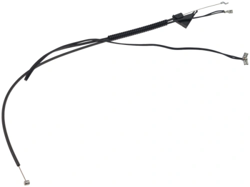 Instalacja elektryczna dmuchawy 225 B Husqvarna, czarny przewód z zaokrąglonymi końcówkami. Widok na detal przewodów, z akcentem na ich giętkość. Produkt leży na jednolitym tle, co podkreśla jego kształt i konstrukcję montażową.