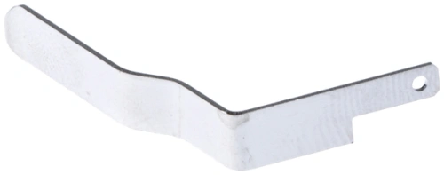 Łącznik dmuchawy 150BT Husqvarna w kolorze metalicznym, o prostokątnym, płaskim kształcie z wycięciem, z jedną otwornicą do mocowania. Produkt pokazany z boku, na jednolitym tle. Idealny do złączenia elementów dmuchawy.