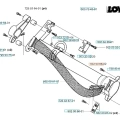 Zawieszenie do wykaszarki Husqvarna 265 RX z montażem, elastyczną, łukowatą częścią o teksturowanej powierzchni, metalowymi i plastikowymi elementami w szarościach, ułożonymi technicznie.