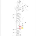 Śruba wykaszarki 236 RS Husqvarna, metalowa, o okrągłym łbie i gwincie, widoczna w zbliżeniu na schemacie części. Kolor srebrny, w komplecie z innymi elementami, które są przedstawione bez kontekstu użytkowania.