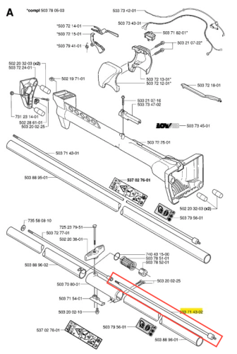 Metalowy wał napędowy wykaszarki Husqvarna 225 R, cylindryczny, z bocznymi mocowaniami i numerem 503 71 43-02, nowy, na jednolitym tle.