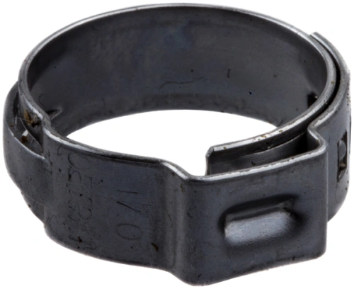 Srebrna, metalowa opaska zaciskowa do dmuchawy 356BTx Husqvarna, lekko zmatowiona, montowana z boku, zapewnia bezpieczne mocowanie przewodów, pasuje do standardowych modeli. Tło białe, neutralne.