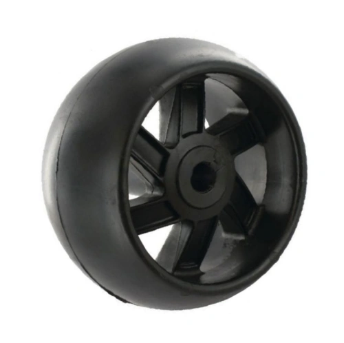 Koło podporowe kosiska traktora, czarne, o okrągłym kształcie z pięcioramiennym wzorem. Zbliżenie na detal koła, widoczne otwory montażowe. Produkt leży na jednolitym tle, co podkreśla jego kształt i konstrukcję.