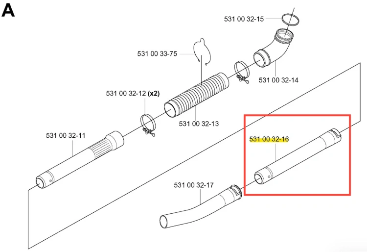 Rura dmuchawy 155 BT Husqvarna, prostokątna, metaliczna, z numerami seryjnymi, widoczna z boku, prosta, z końcówką mocującą, na białym tle podkreślającym teksturę i oznaczenia modelu.