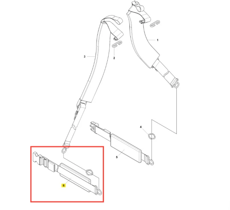Łącznik dmuchawy 150BF Husqvarna, widoczny w zbliżeniu, o prostokątnym kształcie. Wykonany z tworzywa sztucznego, w kolorze czarnym, z wyraźnie zaznaczonym mocowaniem. Element rozłożony, gotowy do montażu, bez dodatkowych oznaczeń czy logo.