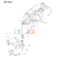 Element odległościowy ridera R 111B Husqvarna, okrągły, metalowy, w kolorze szarym, w układzie poziomym, umieszczony wewnątrz konstrukcji. Wymiary i detale montażowe podstawowe dla utrzymania odpowiedniej odległości w konstrukcji.