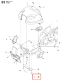 Śruba ridera R 111B Husqvarna, metaliczna, srebrna, z gwintem, zakończona główką. Widoczna w dolnej części schematu montażowego, przedstawiona z boku, w kontekście elementów do montażu w urządzeniu. Prosta i funkcjonalna konstrukcja.
