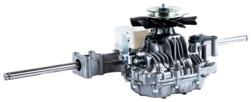 Przekładnia ridera R 112C Husqvarna, metalowa, w kolorze szarym, z widocznym wałem i kółkiem. Ujęcie z boku, produkt leży na białym tle. Zawiera elementy mocujące oraz detale konstrukcyjne. Bez dodatkowych oznaczeń czy napisów.