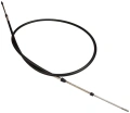 Przewód sterowania ridera R213C Husqvarna w czarnym kolorze, z metalowym końcówką. Ułożony w pętlę, widok z boku. Na zdjęciu widać wyraźny mechanizm mocowania, a jego długość może być kluczowa do właściwego montażu w urządzeniu.
