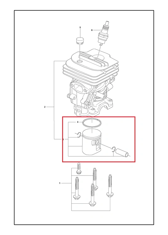 Tłok do pilarki Husqvarna 135 Mark II, srebrny, z zaworem i otworami montażowymi. Detale konstrukcyjne i mechaniczne elementy, w tym pierścień tłokowy, widoczne na zbliżeniu.