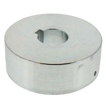Adapter ridera R 111B Husqvarna, okrągły metalowy element srebrny, matowy, z wycięciem i szczeliną, widok frontalny, podkreślający solidną konstrukcję i typowy kształt motocyklowy.