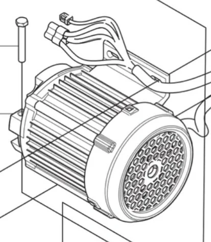 Silnik ridera Husqvarna R112iC w układzie izometrycznym, z szarą obudową i cylindrycznymi żeberkami chłodzącymi, okrągły wlot powietrza z siatką z przodu, przewody elektryczne ułożone z góry, solidne jednostronne mocowanie.
