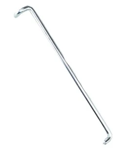 Trzpień łączący ridera R213C Husqvarna w metalicznym wykończeniu, w kształcie długiego, prostego pręta z wygiętymi końcami. Produkt pokazany na jednolitym tle, leżący poziomo. Wymiary i detale konstrukcyjne niewidoczne w obrazie.