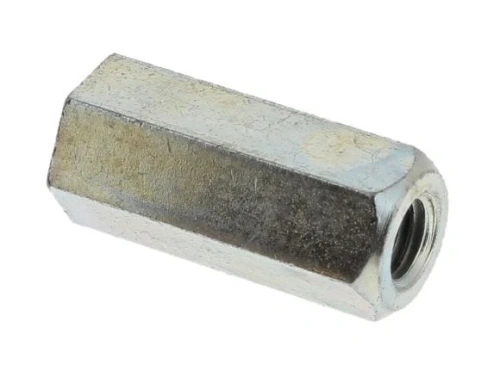 Drążek regulacyjny R213C Husqvarna, metalowy, w kolorze stali nierdzewnej, prostokątny kształt z gwintem wewnętrznym. Ujęcie z boku, leżący na gładkiej powierzchni. Widoczne detale dotyczące faktury metalu oraz miejsca na mocowanie.