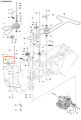 Drążek ridera R 112C Husqvarna w kolorze czarnym, metalowy, z ergonomicznie wyprofilowanym uchwytem. Widoczny z przodu, w detalach połączeń mechanicznych i mocowań. Elementy współpracujące w kontekście montażu w konstrukcji sprzętu.