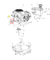 Śruba ridera R 112C Husqvarna, metalowa, posiada okrągłą główkę i gwint. Widoczna w złożonym schemacie części, ujęta z boku. Produkt znajduje się w kontekście elementów silnika, w opisie jego montażu i funkcji.