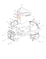 Sprężyna ridera R112iC Husqvarna, widoczna z boku, materiał metalowy. Część szczegółowa z numerem katalogowym 5, zaznaczona na schemacie montażowym. Elementy konstrukcyjne i mocowania przedstawione na tle technicznym, bez innowacyjnych detali.