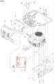 Kolektor ridera R214T Husqvarna w kolorze czarnym, o metalowej fakturze, widoczny z boku. Produkt zamontowany, z widocznymi elementami mocującymi. Obok rysunek schematu wskazującego detale konstrukcyjne i numerację części.