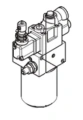 Filtr Husqvarna R418Ts z białym cylindrycznym zbiornikiem, metalową głowicą i widocznymi mocowaniami, przedstawiony z przodu. Nowy, do systemów hydraulicznych, ukazuje detale konstrukcyjne i porty.