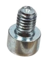 Śruba ridera R316T Husqvarna, metalowa, srebrnobrązowa, z pełnym gwintem, gładką głowicą i cylindrycznym kształtem. Małe wymiary, do montażu w urządzeniach ogrodniczych.