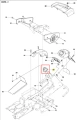 Uszczelnienie ridera R418Ts Husqvarna, w kolorze czarnym, wykonane z elastomeru, o okrągłym kształcie. Widoczne elementy mocujące oraz unikalna struktura faktury. Produkt przedstawiony z góry, w kontekście montażu w urządzeniu.