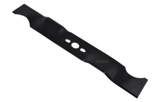 Tarcza do kosiarki, czarna, metalowa, o długości 34 cm. Wyprofilowana, z wieloma wcięciami na końcach. Centralny otwór umożliwia montaż. Zdjęcie przedstawia produkt leżący poziomo, na jednolitym tle.