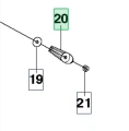 Dźwignia kosiarki LC 53E Husqvarna, widok z boku. Produkt ma prostą, ergonomicznie ukształtowaną rączkę z teksturowaną powierzchnią. Widoczne oznaczenia na miejscu montażu oraz elementy mocujące. Tło jednolite, białe.