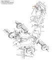Śruba kosiarki WB 53S e Husqvarna, metalowa, z gwintem, o cylindrycznym kształcie, w kolorze srebrnym. Zbliżenie na szczegóły gwintu oraz główki śruby. Wyraźne oznaczenia numerowe, widoczne w kontekście schematu montażu z częściami.