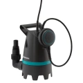 Pompa zanurzeniowa Gardena 10500 Basic do brudnej wody, czarno-niebieska, boczne przyłącze na wąż i kabel, z ergonomiczną rączką, służy do odprowadzania zanieczyszczonej wody.
