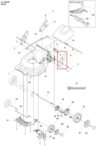 Wspornik uchwytu lewy kosiarki LC 353VE Husqvarna w kolorze metalicznym, o prostokątnym kształcie. Produkt widoczny z boku, w pozycji poziomej. Element mocujący o szczegółowej teksturze, z widocznym oznaczeniem numeru część. Tło proste, białe.