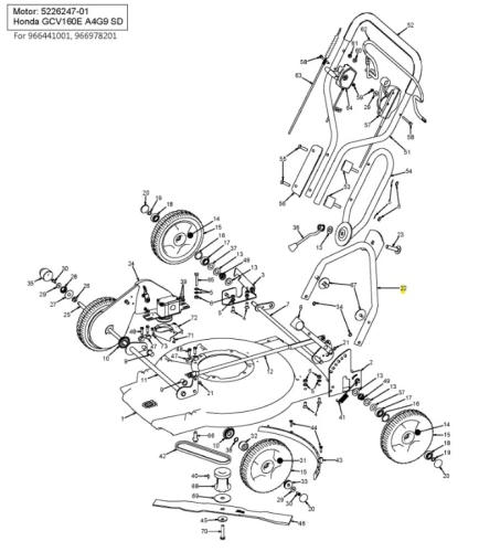 Szkic przedstawiający detale uchwytu kosiarki WB 53S e Husqvarna, w tym elementy montażowe, kółka, silnik, oraz napędy. Części są widoczne w układzie z boku, na białym tle, umożliwiając czytelne zobaczenie wszystkich komponentów.