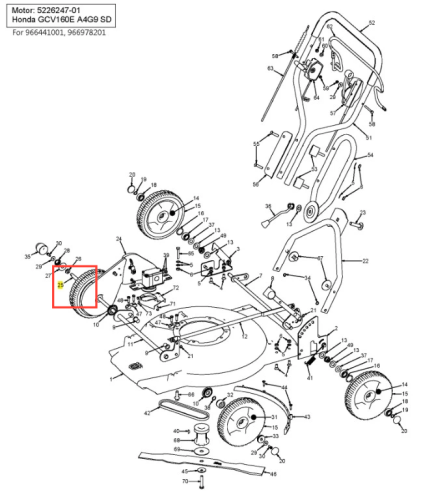 Zespół wału napędowego kosiarki Husqvarna WB 53S, widok z góry. Metaliczny, okrągły element z oznaczeniem i mocowaniami, części montażowe i mechanizmy na jasnym tle.