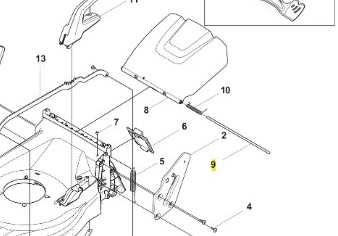 Oś kosiarki LC 353VE Husqvarna w widoku frontalnym. Element metalowy z wyraźnym mocowaniem, prostokątny kształt, srebrny kolor. Widoczny detal w formie zaznaczonej części produktu. Brak dodatkowych akcesoriów, tło białe.