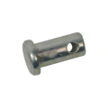 Metalowy element mocujący, cylindryczny, z płaskim wierzchołkiem i otworem. Wykonany z metalu, matowy, o długości około 3 cm i średnicy około 1 cm. Ujęcie frontalne, na jednolitym tle.