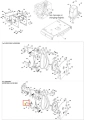 Śruba odśnieżarki ST 330 Husqvarna, metalowa, o cylindrycznym kształcie, z gwintem, w kolorze stalowym. Ujęcie z boku, prezentujące szczegóły mocowania. Widoczna numeracja na obudowie oraz oznaczenie producenta. Tło białe, minimalistyczne.