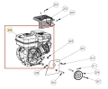 Silnik r210 wertykulatora S 500 PRO Husqvarna, z dwiema górnymi pokrywkami, widoczny z boku, w uchylonym stanie. Metalowa konstrukcja w kolorze czarnym, liczne detale, w tym wałek i mocowanie. Idealny do wydajnej pracy w ogrodzie.