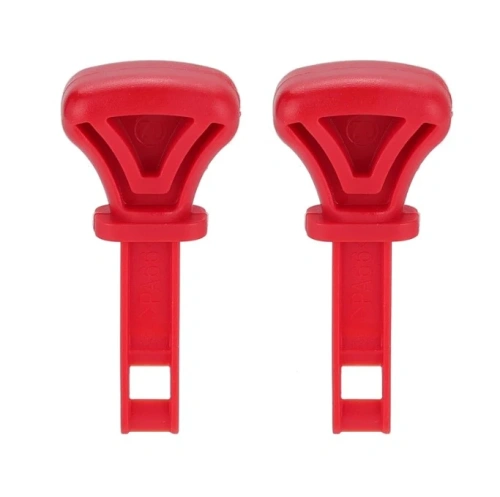 Zestaw dwóch czerwonych kluczy plastikowych do odśnieżarki ST 330 Husqvarna, z uchwytem i kształtem litery V, czytelnymi napisami, na jednolitym tle.