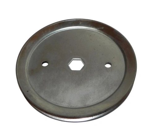 Koło pasowe do odśnieżarki ST 230P Husqvarna, metaliczne, okrągłe z wycięciem sześciokątnym i jednym otworem. Widok z góry, gładka powierzchnia, produkt na białym tle.