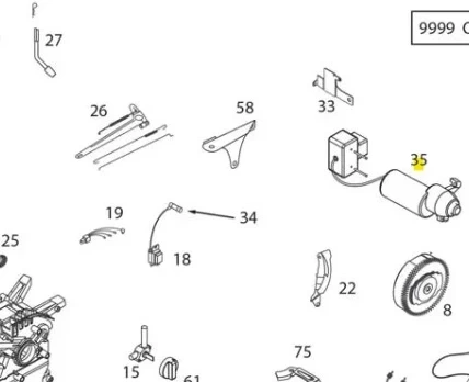 Zespół rozrusznika do odśnieżarki ST 327P Husqvarna, metalowa obudowa, prostokątny kształt, widoczne mocowania, granatowy kolor. Produkt leży na białym tle, ukazuje szczegóły konstrukcyjne, w tym elementy montażowe.