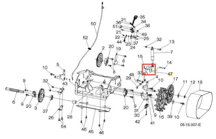 Osłona odśnieżarki ST 427T Husqvarna, czarna obudowa z wytrzymałego materiału, zamontowana na ramie. Widoczny detal mocowania oraz logo Husqvarna. Produkt w pozycji montowanej, na białym tle, w klarownej perspektywie.