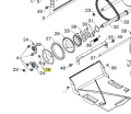 Nakrętka do odśnieżarki ST 276EP Husqvarna, metalowa, okrągła, z gwintem wewnętrznym, w kolorze srebrnym. Element widoczny w perspektywie z boku, na tle innych detali. Udziela informacji o mocowaniu części urządzenia w systemie montażowym.