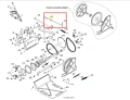 Drążek odśnieżarki ST 276EP Husqvarna, prosty stalowy element cylindryczny z końcówkami do mocowania, na rysunku technicznym z innymi częściami, na białym tle.