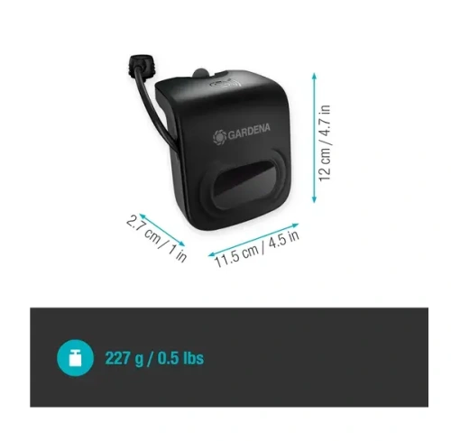 Radar antykolizyjny Gardena smart, czarny, prostokątny, stoi z uchwytem i logo. Wymiary: 12x11,5x2,7 cm, na białym tle z wymiarami i wagą na dole.