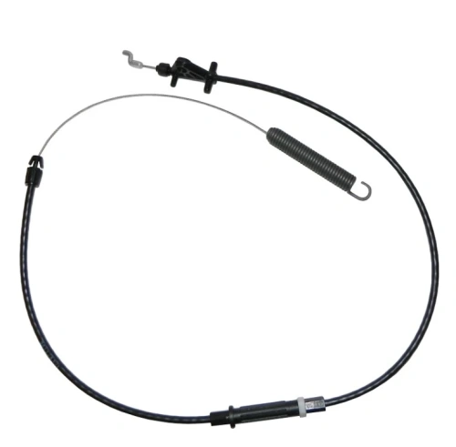Przewód odśnieżarki ST 224 Husqvarna, czarny, z metalowym zaczepem na jednym końcu i sprężyną. W formie łuku, widoczny w zbliżeniu. Przeznaczony do montażu w odśnieżarce, zapewnia prawidłowe działanie urządzenia.
