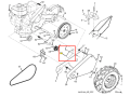 Szara metalowa osłona prawa kultywatora TR 530 Husqvarna, zamontowana z boku jednostki roboczej, chroni mechanizm. Prosta, bez zdobień, podkreśla miejsce mocowania.