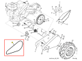 Fragment pas kultywatora TR 530 Husqvarna, pokazujący zarys w kształcie elipsy. Element posiada gładką powierzchnię, jest w odcieniach szarości. Widoczny detal mocowania oraz otwory do instalacji. Ujęcie zbliżeniowe na szczegóły konstrukcyjne.
