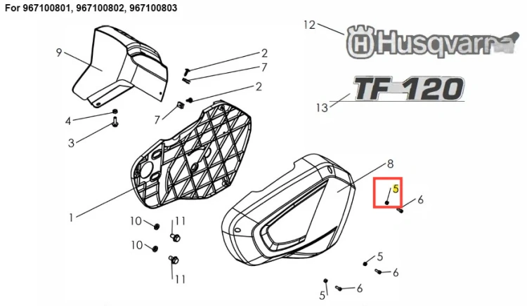 Nakrętka kultywatora TF 120 Husqvarna w kolorze czarnym, wykonana z tworzywa sztucznego. Element ma gładką powierzchnię, profilowany kształt i widoczne otwory montażowe. Ujęcie z boku, ukazujące detale i struktury. Widoczne logo Husqvarna.