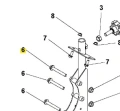 Śruba kultywatora TR 348 Husqvarna, metaliczna, cylindryczna z widocznym gwintem, pokazana z boków z mocowaniem i elementami oznaczonymi numerami na schemacie technicznym.