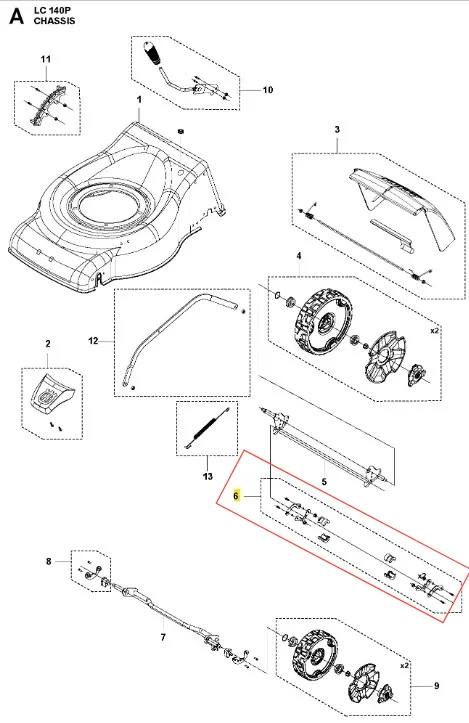 Metalowa tuleja prostokątna do kosiarki LC 140P Husqvarna, widoczna z boku, z otworami mocującymi, na białym tle. Idealna do napraw i wymiany.